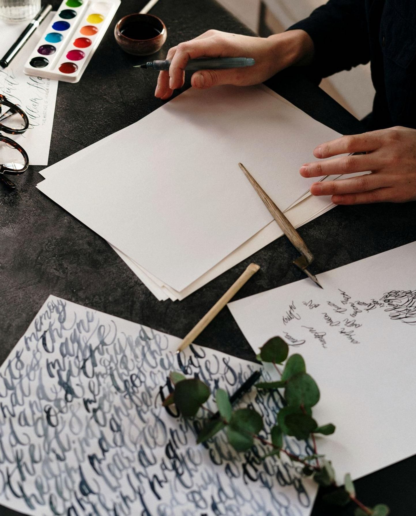 Calligraphy workspace at Opportunitarotta